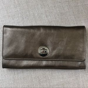 Saks Fifth Avenue Wallet / Purse